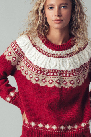 Nordic-Inspired Cable Knit Crewneck Sweater