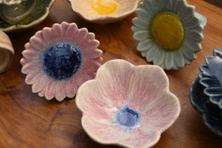 Ceramic Daisy Flower Bowl