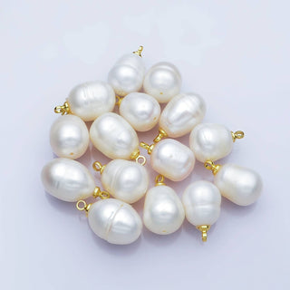 Pearl beads with gold clasps on a light purple background